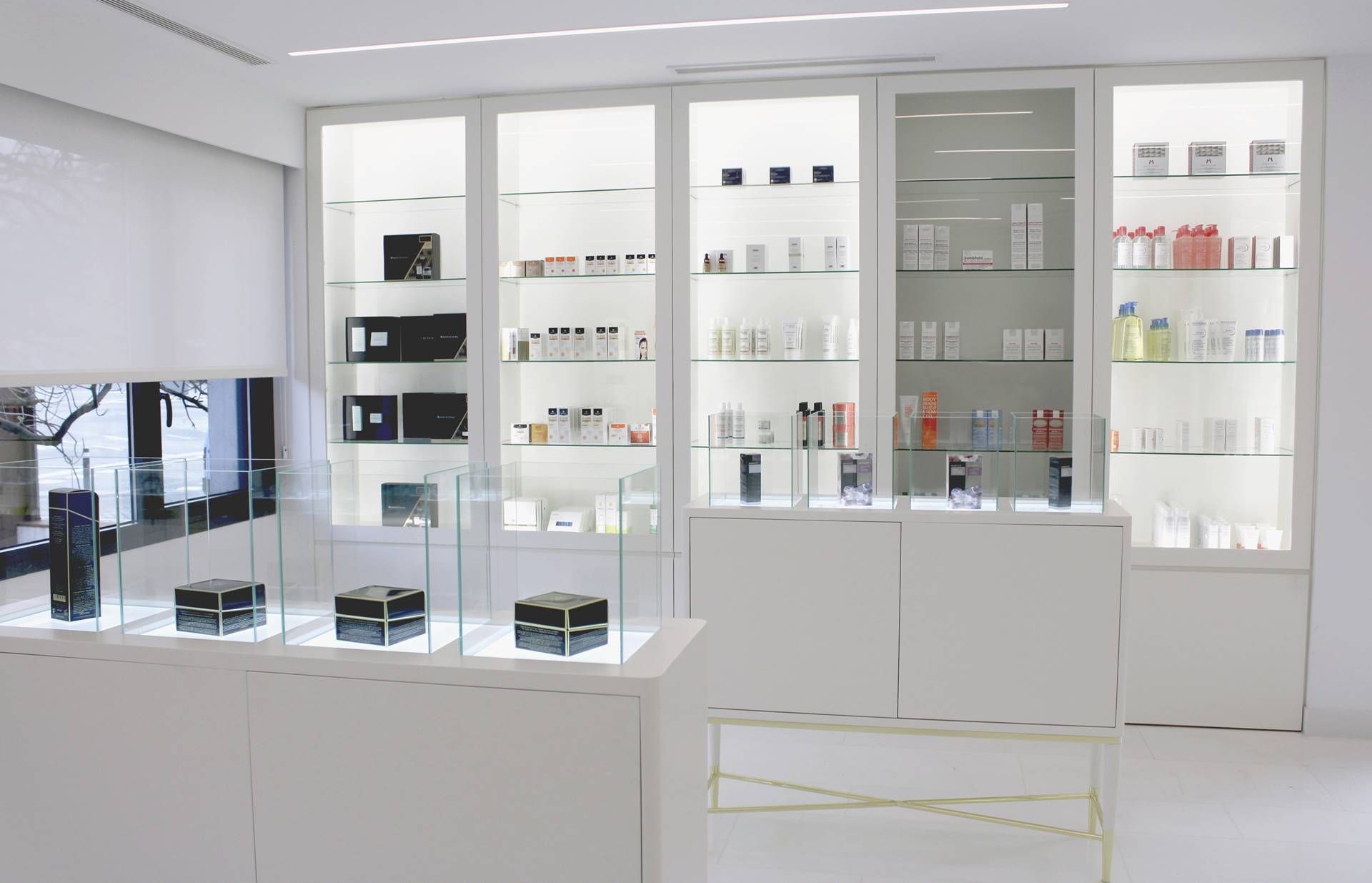 Unidad de Cosmética - Grupo Pedro Jaén Unidad de Cosmética - Grupo Pedro Jaén